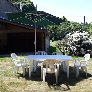 Du Guinquis Hébergement de vacances Noyal-Pontivy