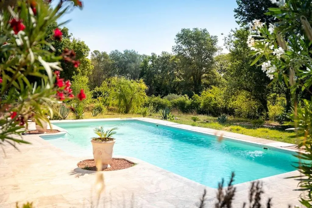 Villa Rhea Roquebrune-sur Argens 0*,